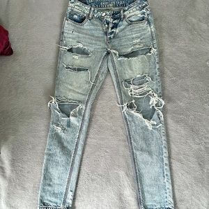 American Eagle Tomgirl Jeans. Size 0.
